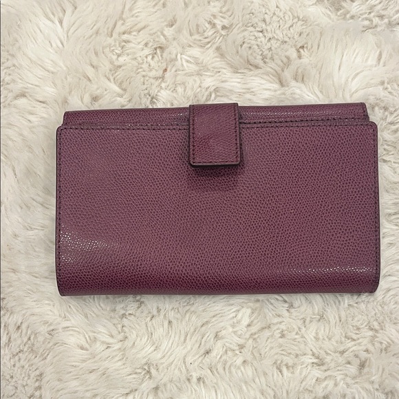 Michael Kors Plum Wallet with Gold Logo - Picture 4 of 5
